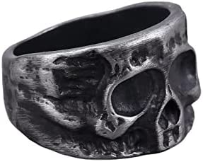 skull ring