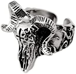 skull ring