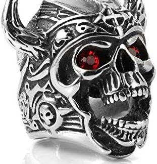 skull ring