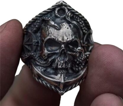 skull ring