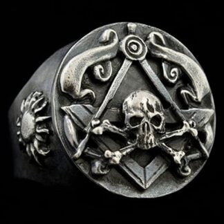 skull ring