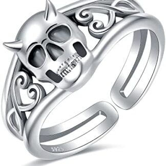 skull ring