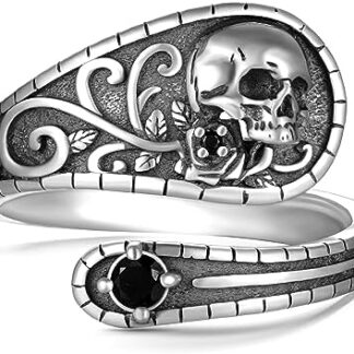 skull ring