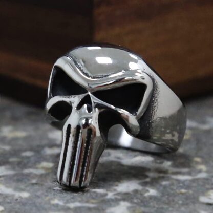 skull ring