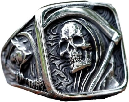 skull ring