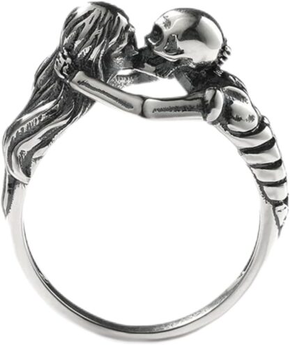 skull ring