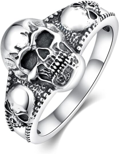 skull ring