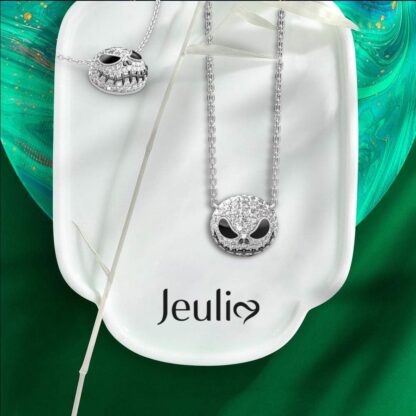 JEULIA Skull Nightmare Necklace for Women - Image 2