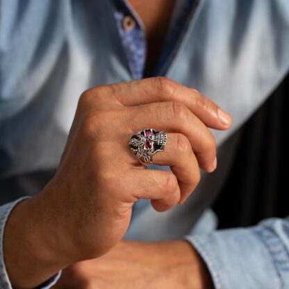 skull ring