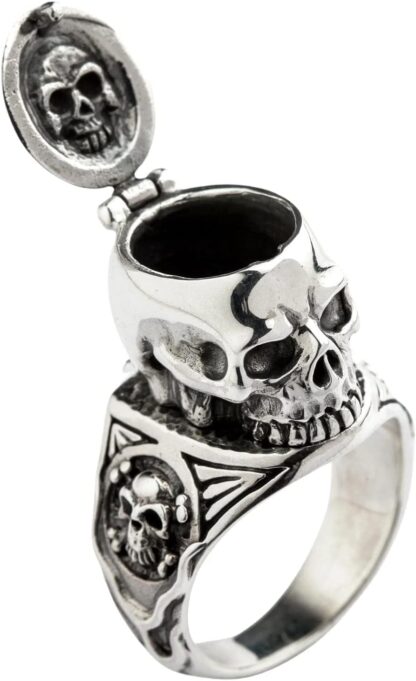 skull ring