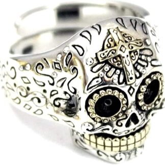 skull ring